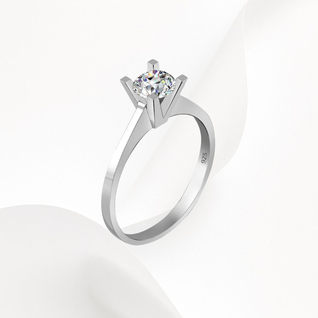 Solitaire Ring 925k Silver - 18k Gold Plated